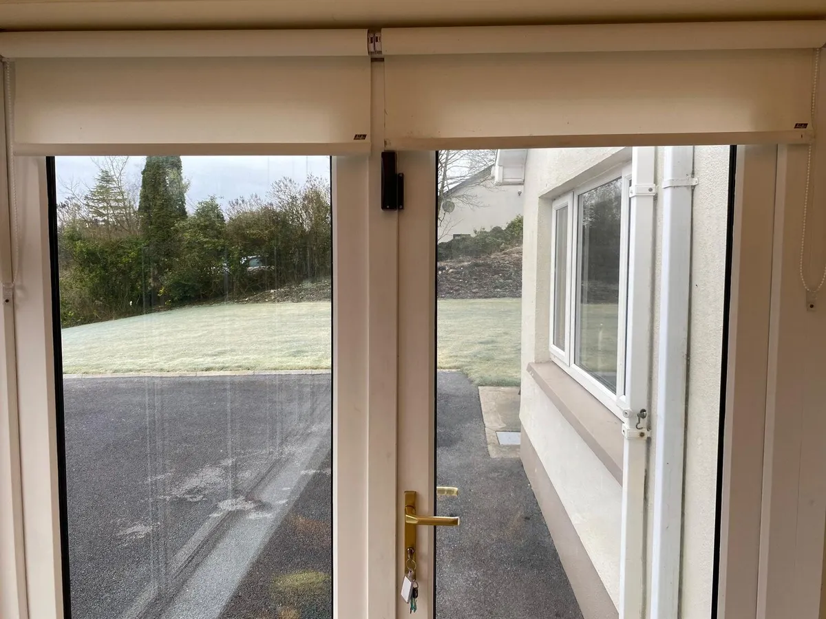 Luxaflex Blinds - Image 3