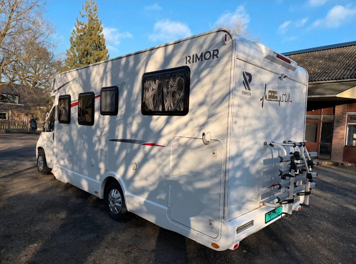 2020 RIMOR SEAL 95 2 DOUBLE BED SERIOUS VALUE 👀 - Image 3