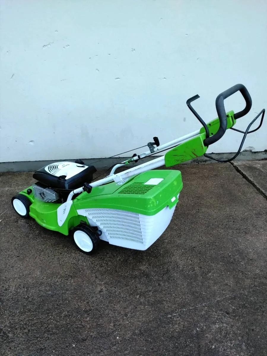 Viking Self Drive Lawnmower - Image 3