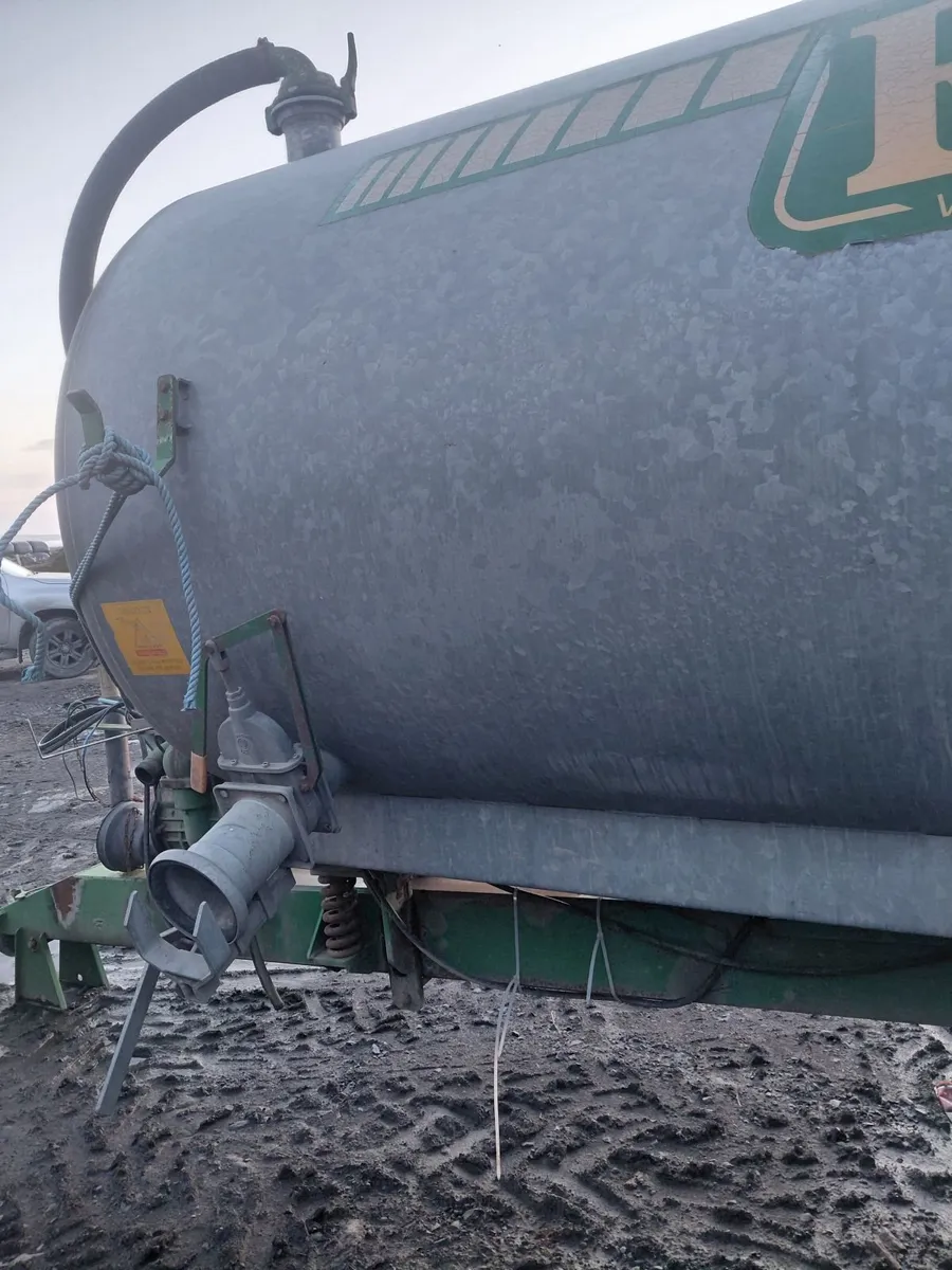 Vacuum Tank - Image 3