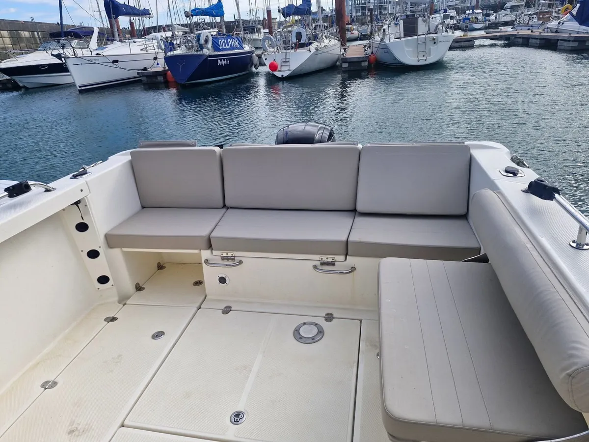 Boat - Quicksilver 605 with 115 hp Mercury command - Image 3