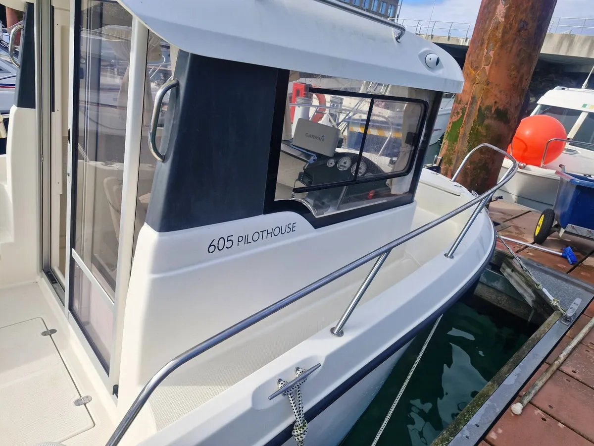 Boat - Quicksilver 605 with 115 hp Mercury command - Image 4