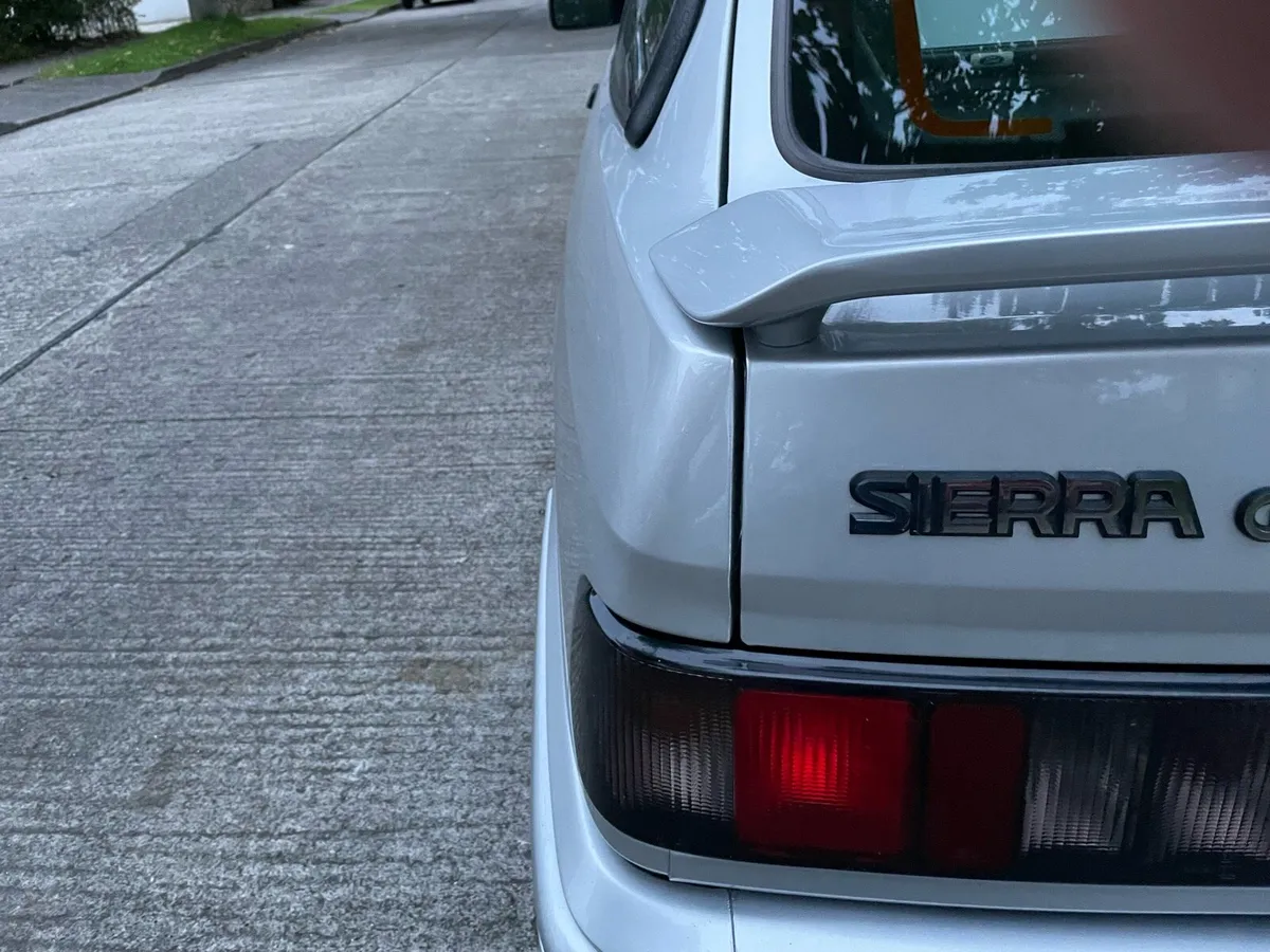 Ford Sierra GT 3dr - Image 2