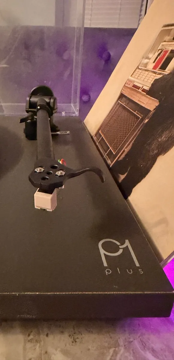 Rega Planar 1 Plus Turntable - Image 4