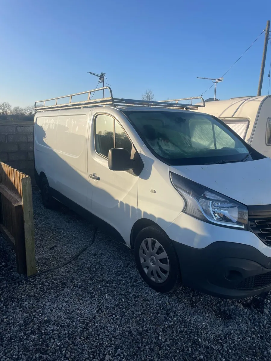 Renault traffic - Image 1