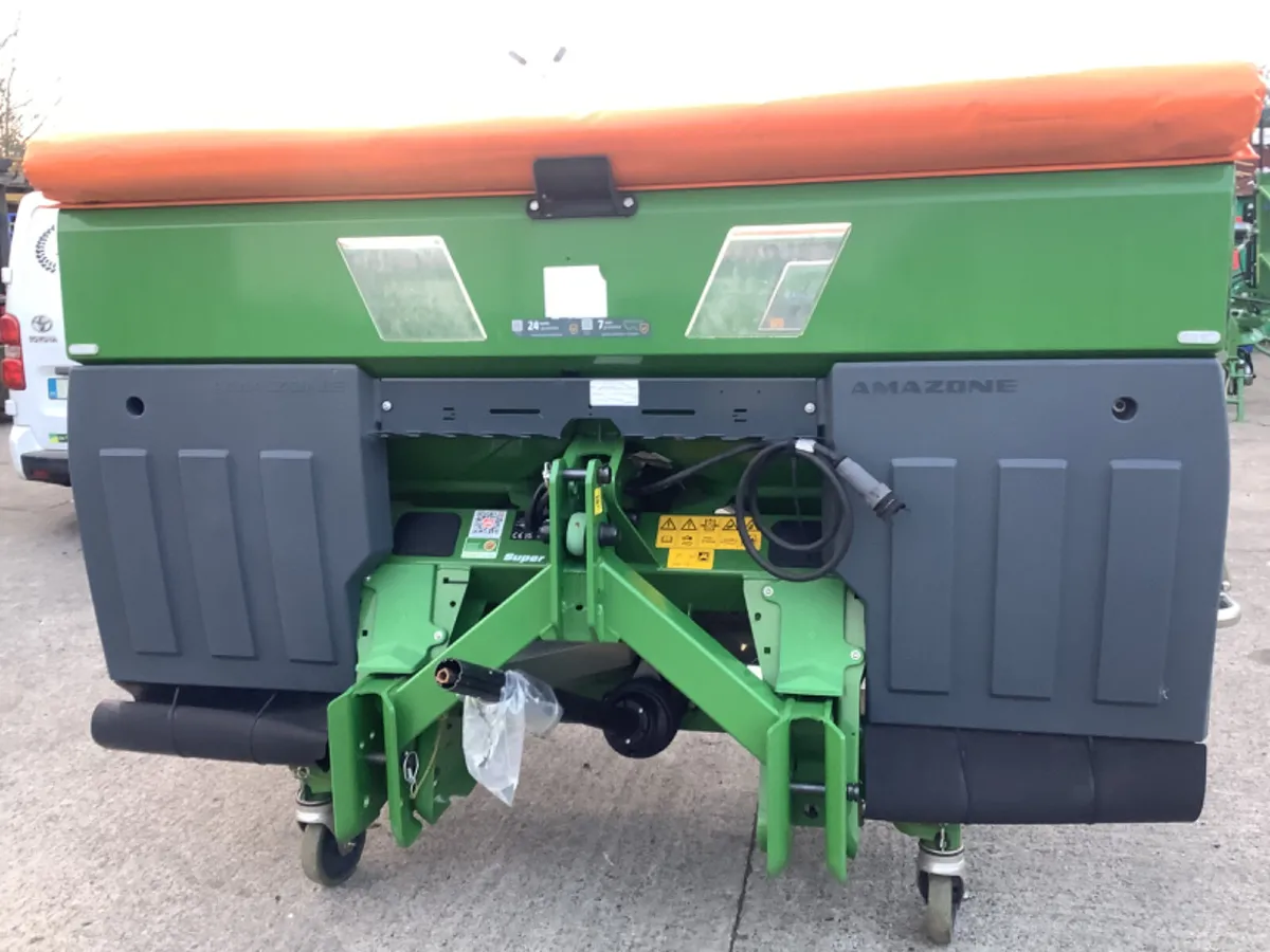 New Amazone ZAV GPS spreaders - Image 1