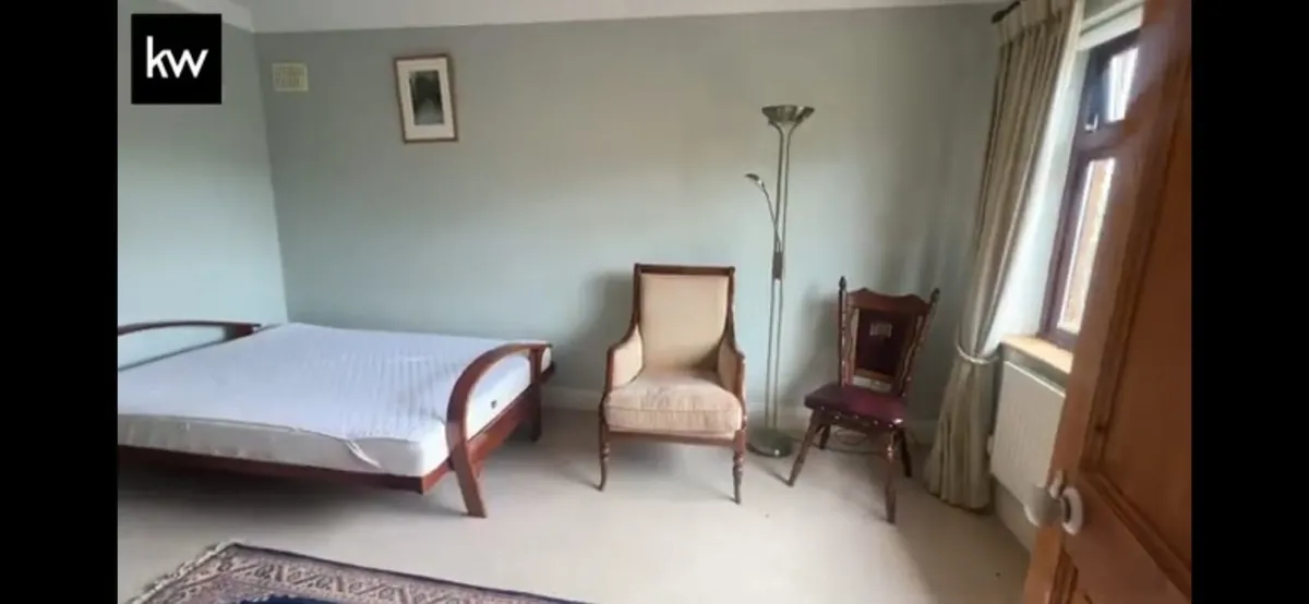 Solid Hardwood Single Sofa Bed - Image 3