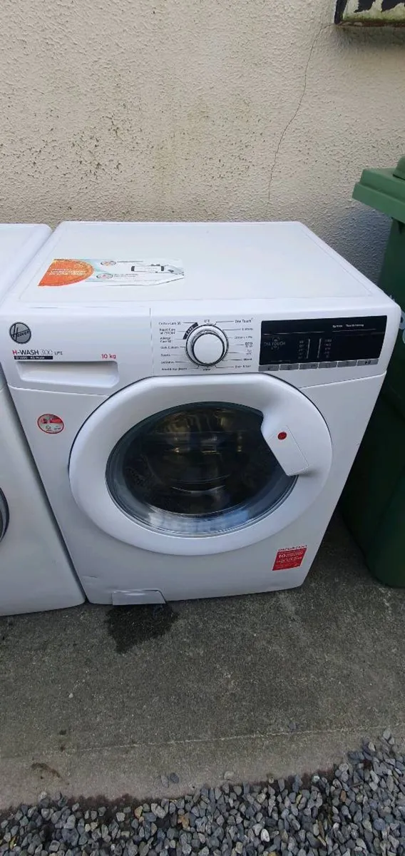 Two washing machines for parts/repair read descrip - Image 3