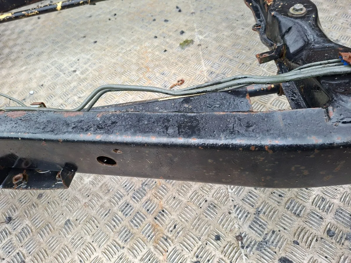 Mitsubishi Pajero 1995 - Image 2