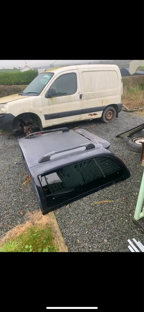 VW Amarok Canopy - Image 1
