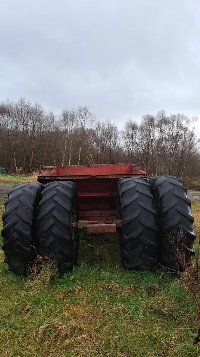 **2 DIFCO/TEVA HOPPERS FOR SALE** - Image 2