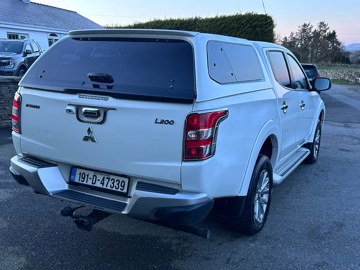 2019 Mitsubishi L200 Barbarian - Image 3
