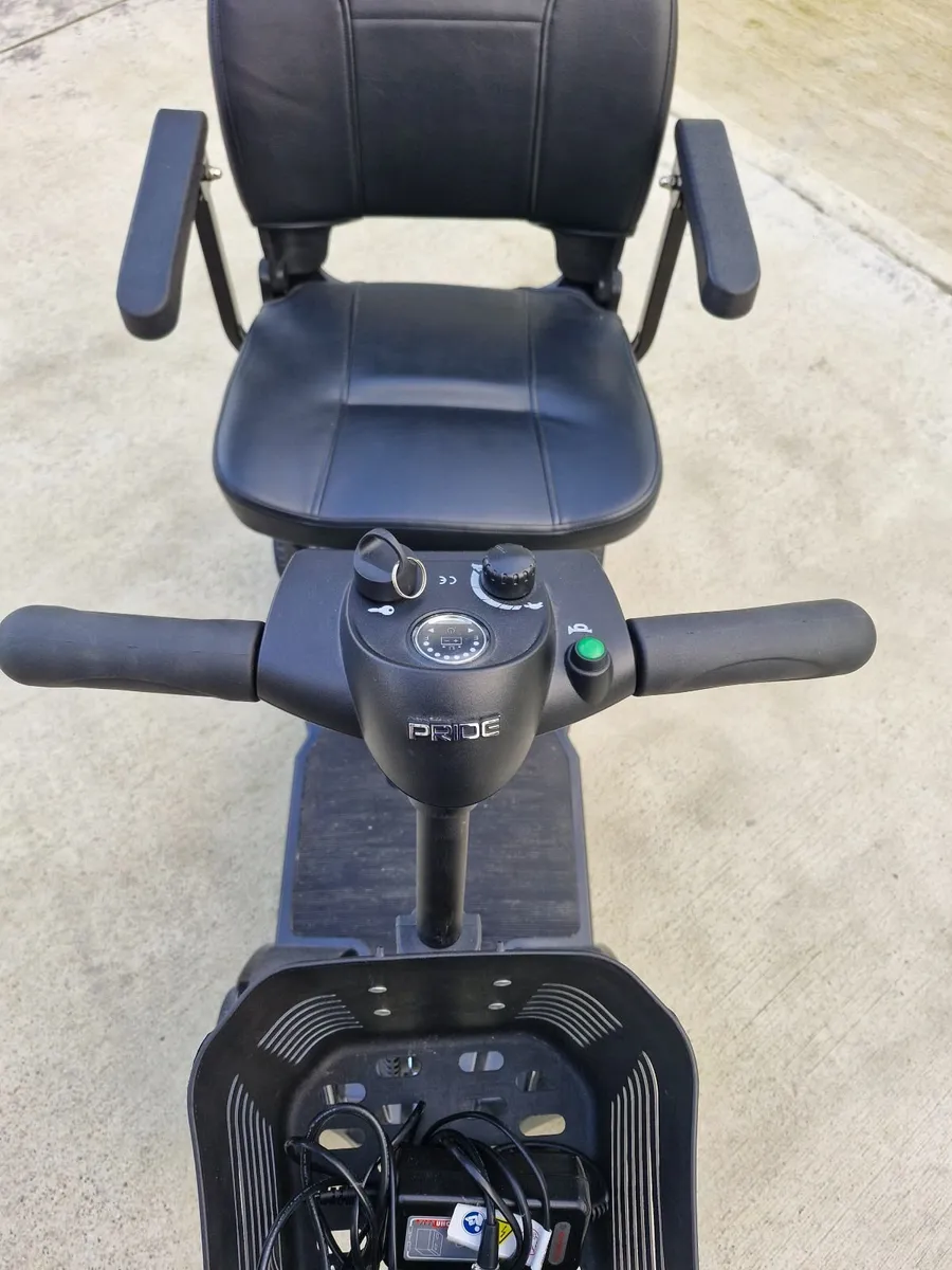 Mobility Scooter (Apex Alumalite) - Image 1