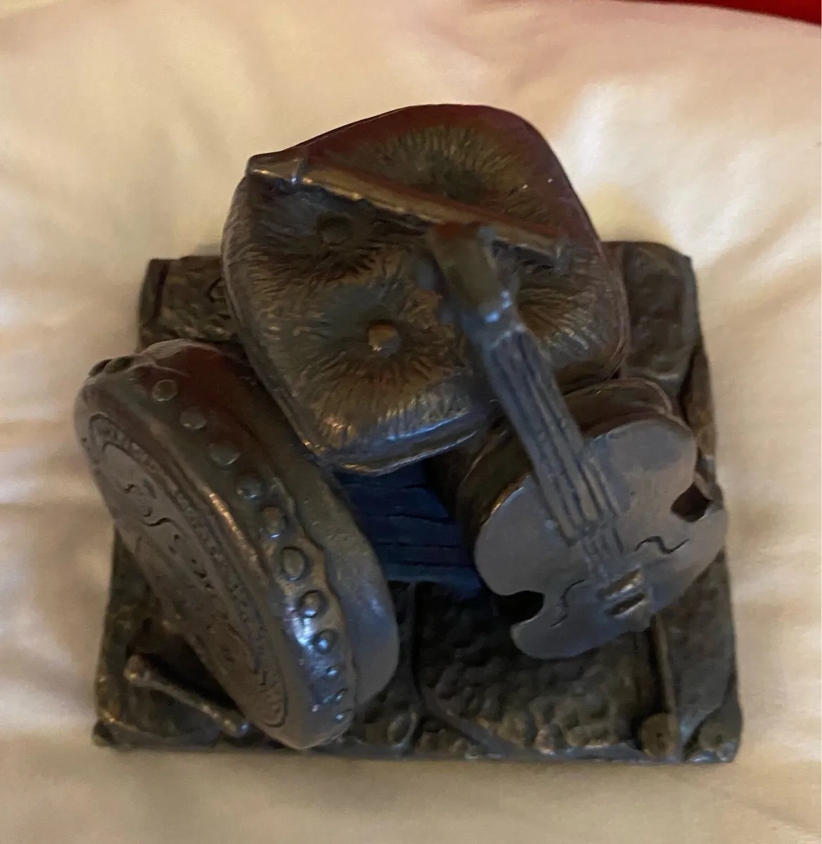 Jeanne Rynhart Bronze- “Seisun Fiddle” - Image 2