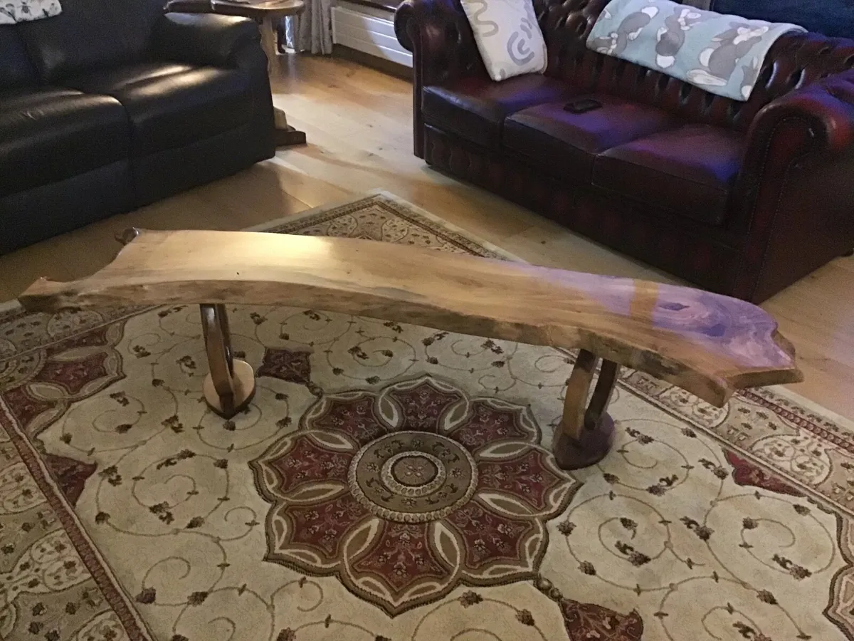 Coffee table - Image 1