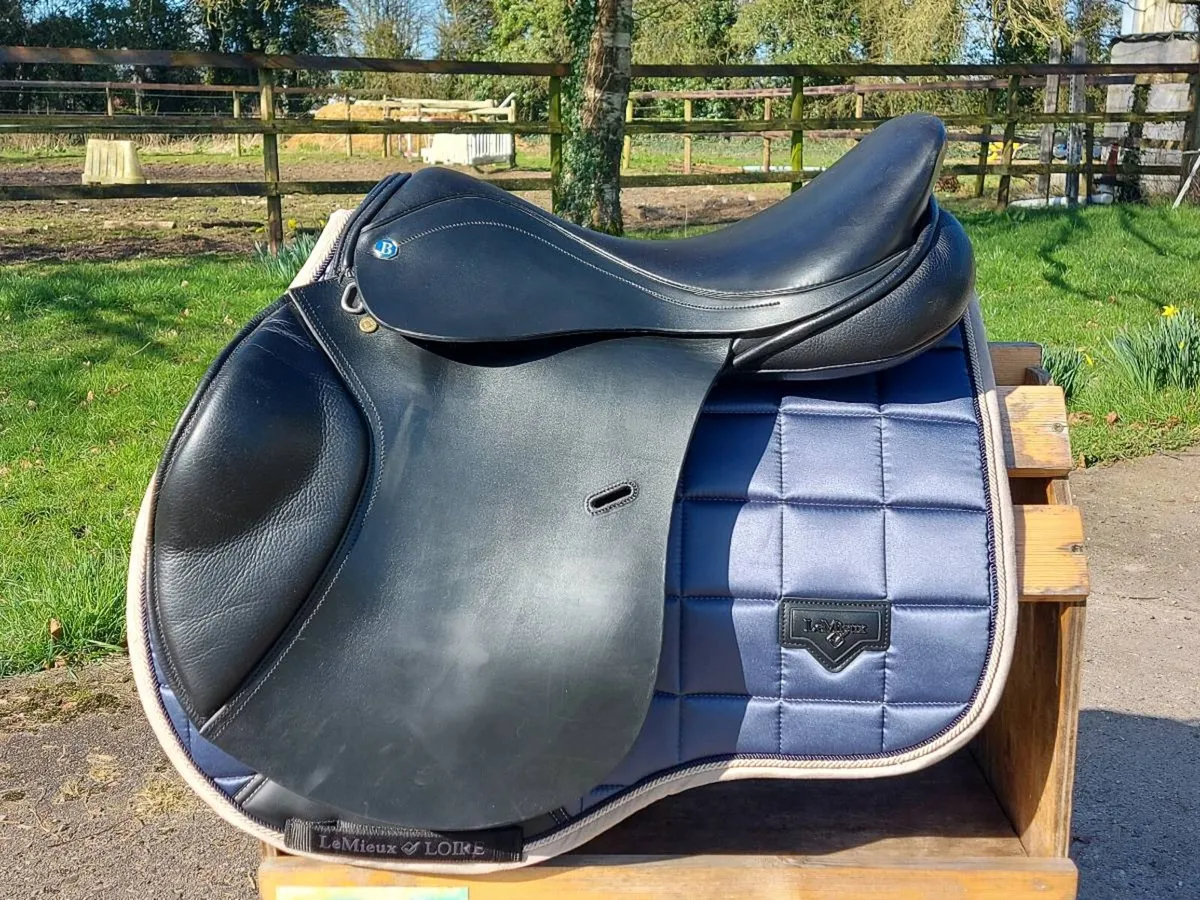 BARNSBY PRO SEAT SADDLE - Image 1