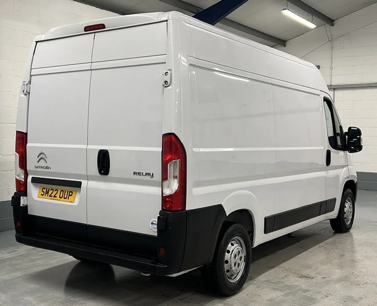 2022 Citroen Relay High Roof Panel Van - Image 4