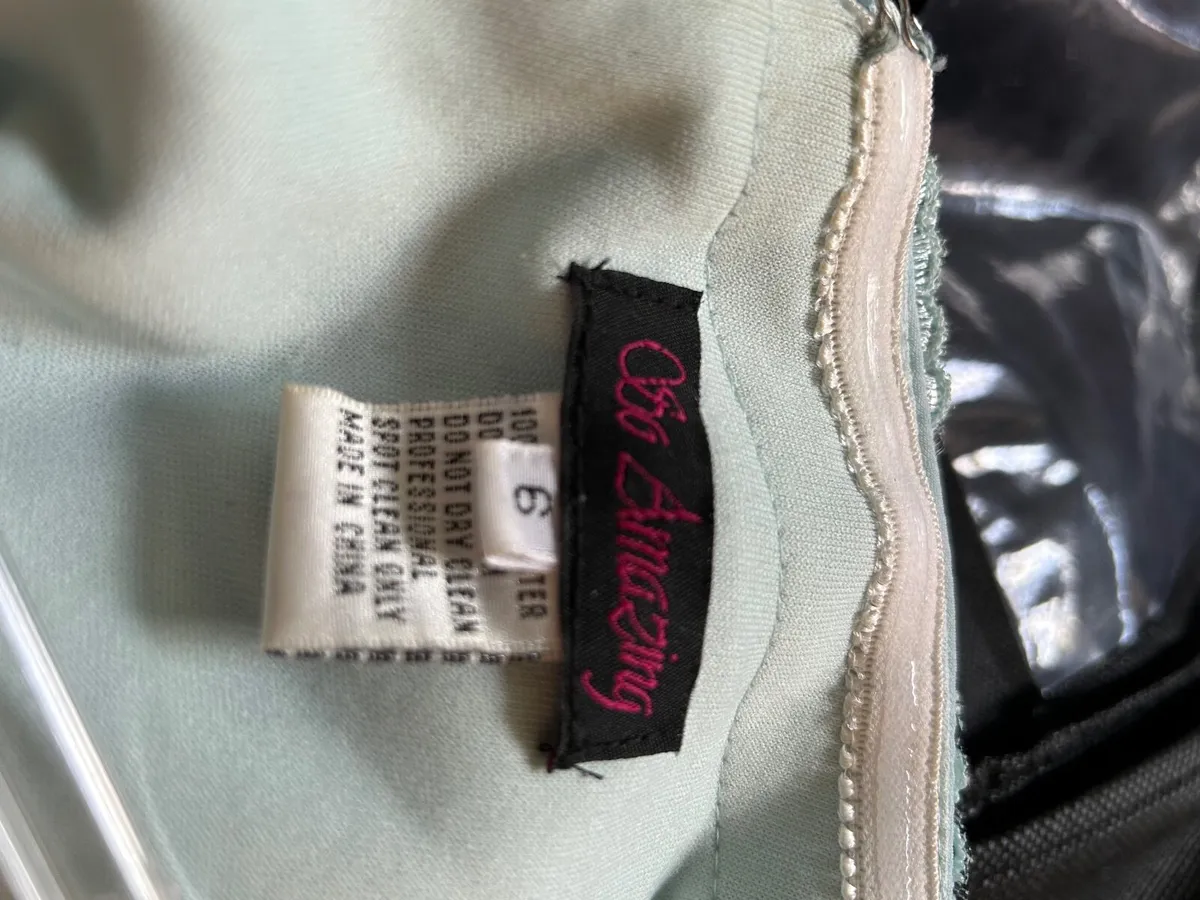 Debs/evening dress - Image 3