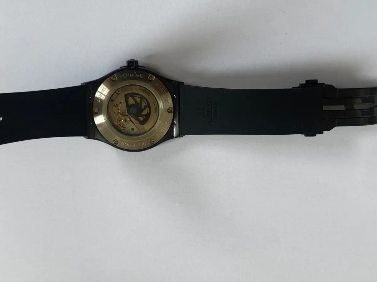 Hublot Black Clasic 42mm - Image 2