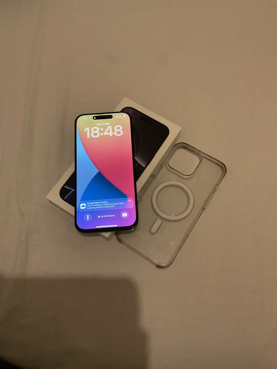 iPhone 16 Pro Max - Image 1