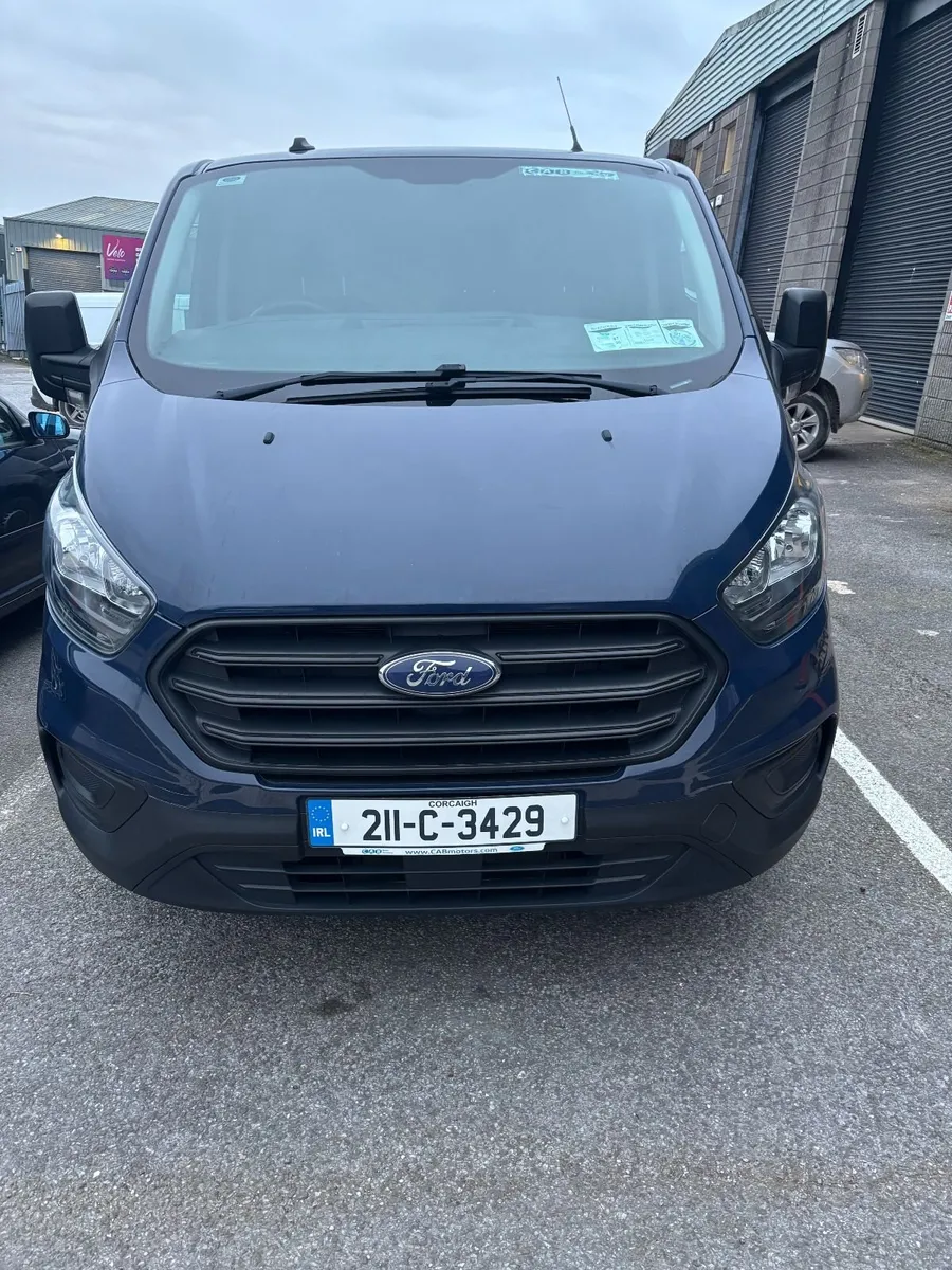 Ford Transit 2021 - Image 1