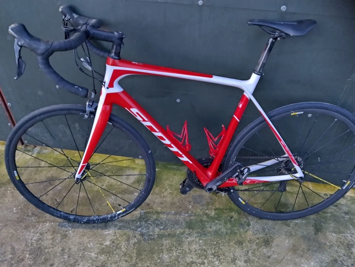 Carbon Road bike - Image 1