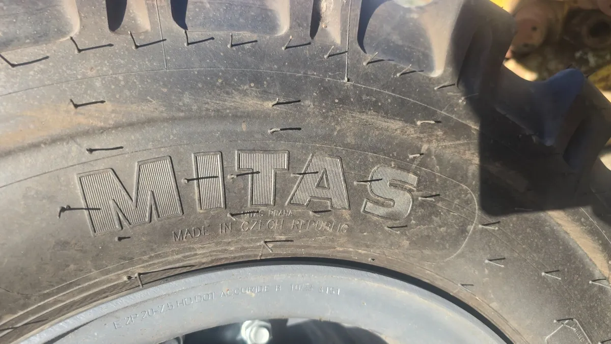 Rubberduck tyres 1000.20 mitas - Image 2