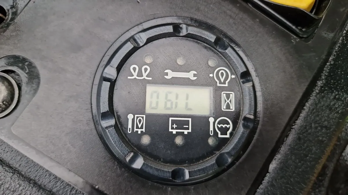 2020 John Deere 38hp ride on mower lawnmower - Image 4