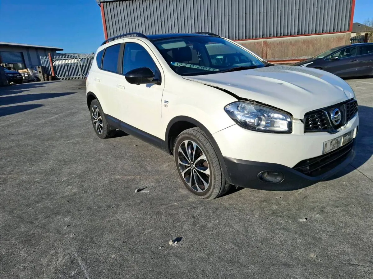 2013 NISSAN QASHQAI DIESEL - Image 1