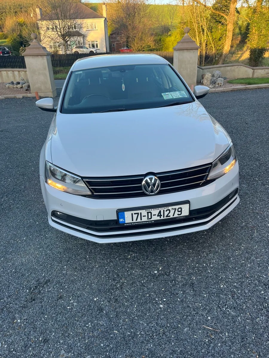 2017 Vw jetta 2.0tdi  auto - Image 2