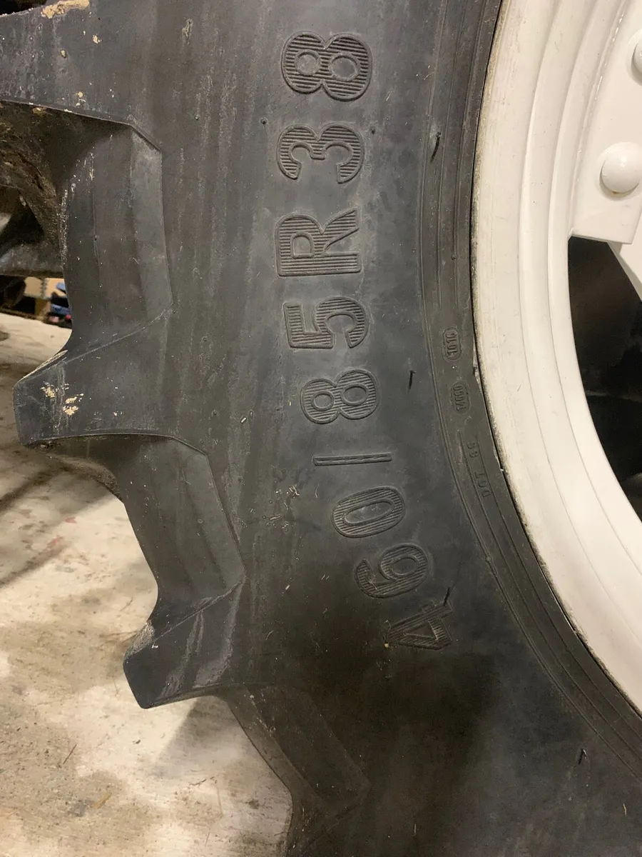 Tractor tyres - Image 2