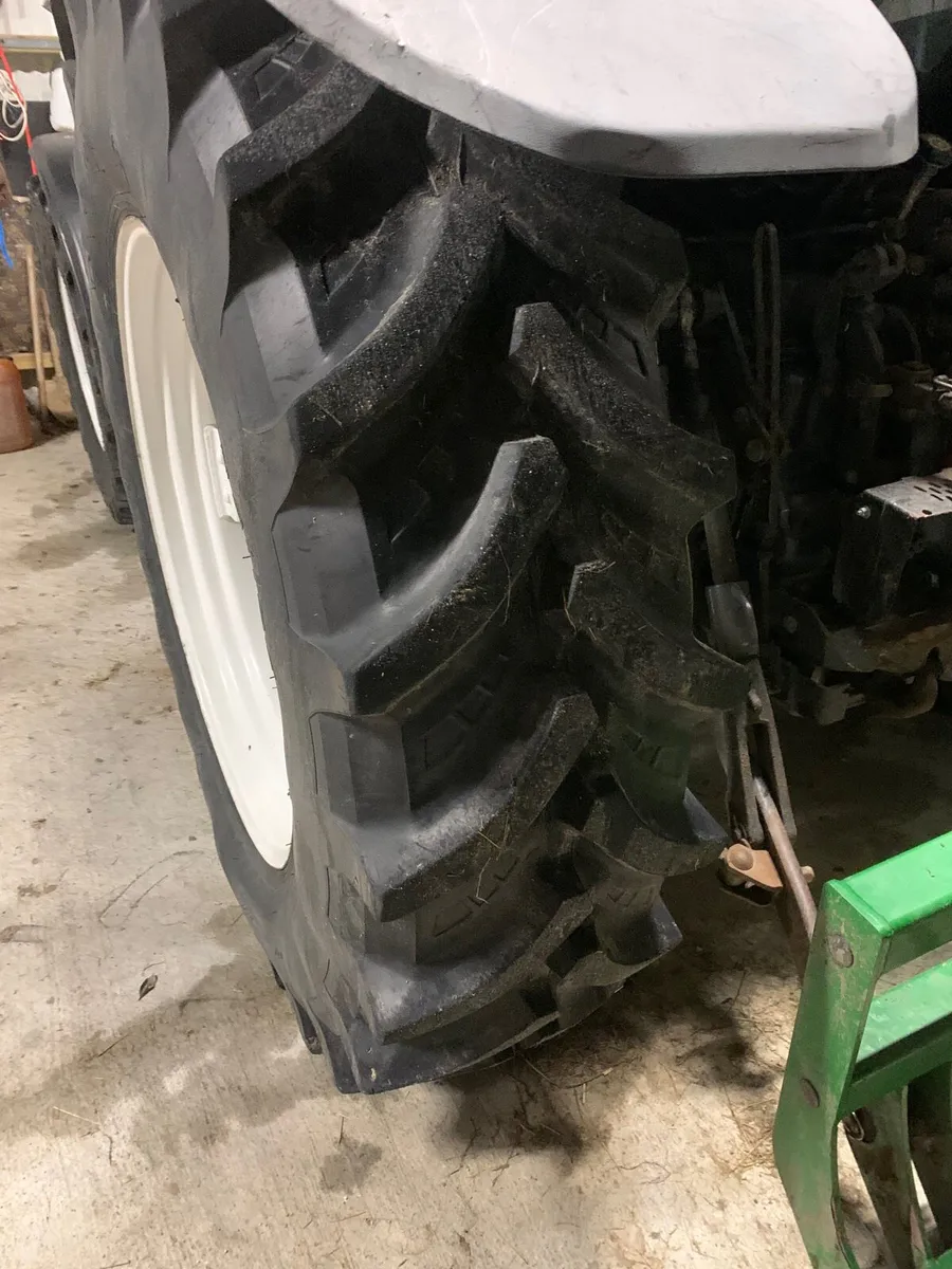 Tractor tyres - Image 3