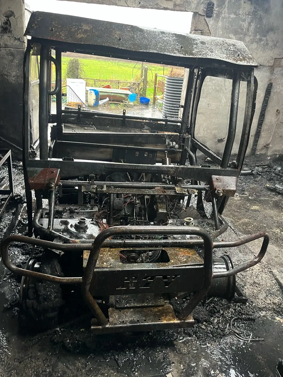 Kubota RTV 900 for breaking/parts - Image 2