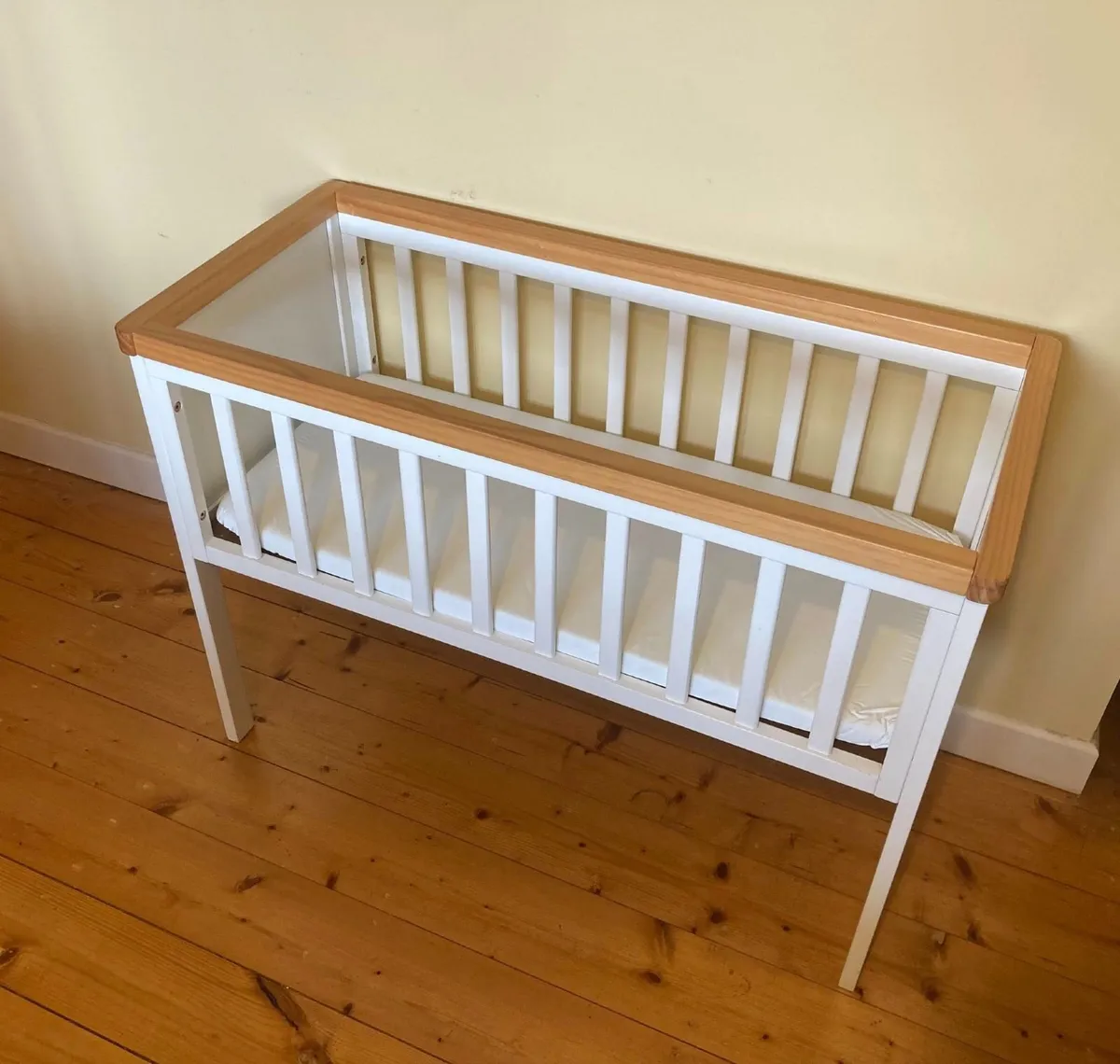 Mothercare Lulworth Baby Crib + Mattress - Image 2