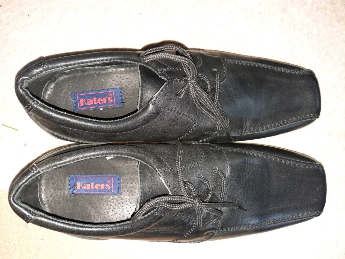 Brand new Katers black shoes, size 37 - Image 2