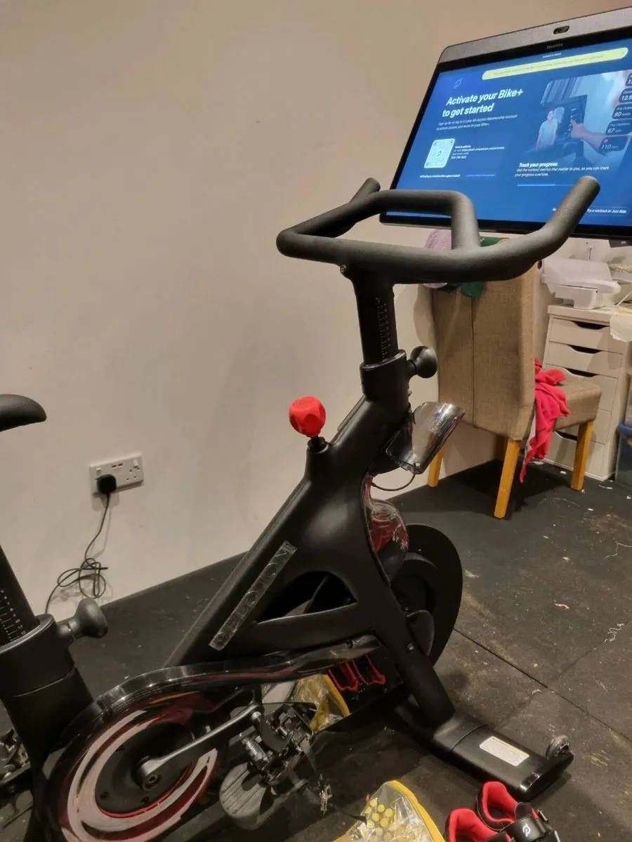 Peloton bike plus (immaculate) - Image 3