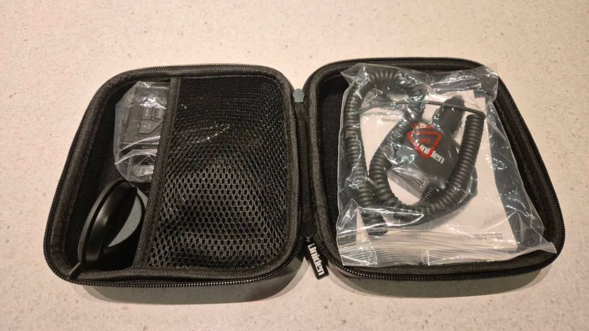 Uniden R3 Radar / Laser Detector - As New - Image 3