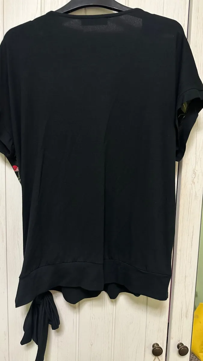 Womens top 14 - Image 3