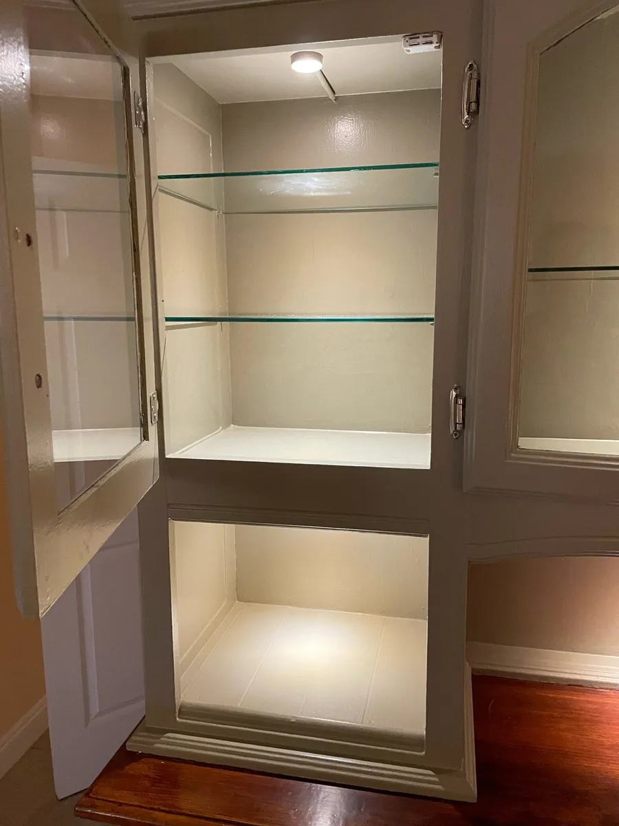 Kitchen dresser - Image 3