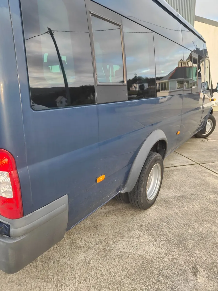 2007 Ford Transit - Image 3