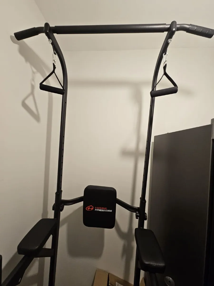 Multi-functional Power Tower Dip Station - Image 1