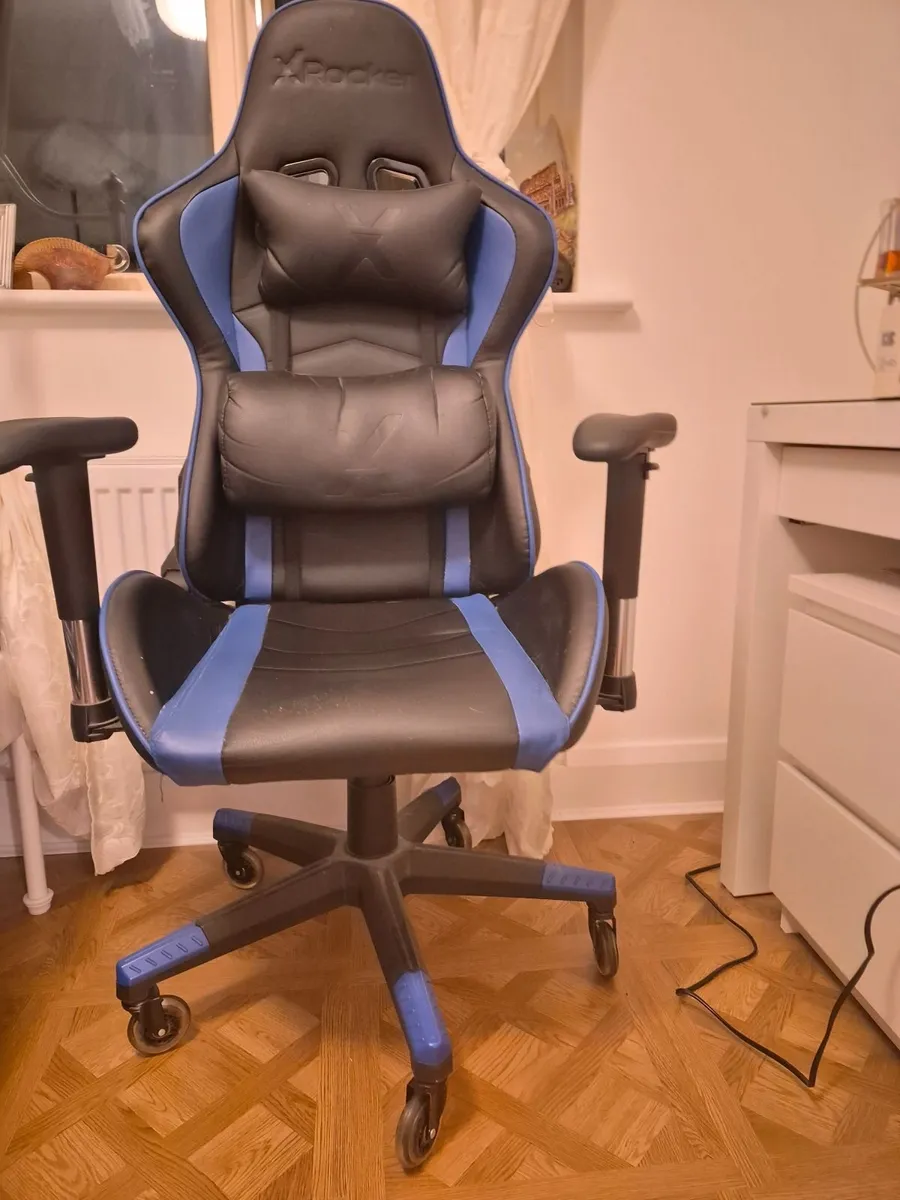 Gaming Chair - Image 1
