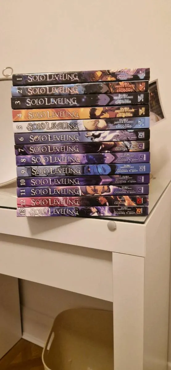 Solo Levelling Manga/Manwa/Graphic Novels - Image 1