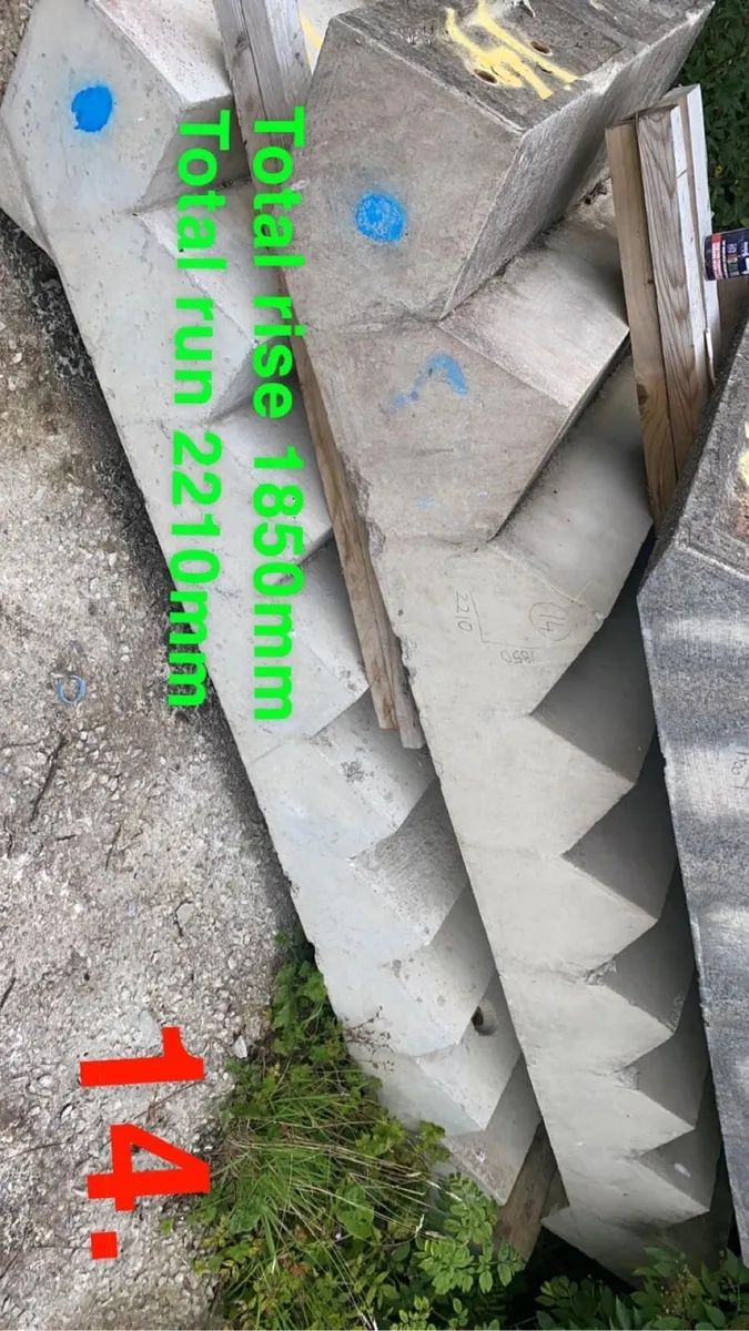 Concrete stairs - Image 1