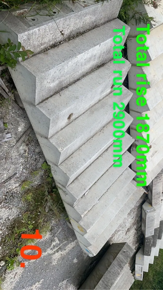Concrete stairs - Image 2