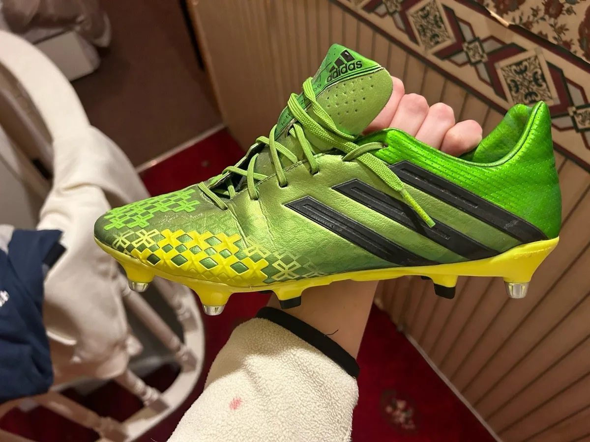 ADIDAS PREDATOR LZ GREEN UK 9.5 - Image 1