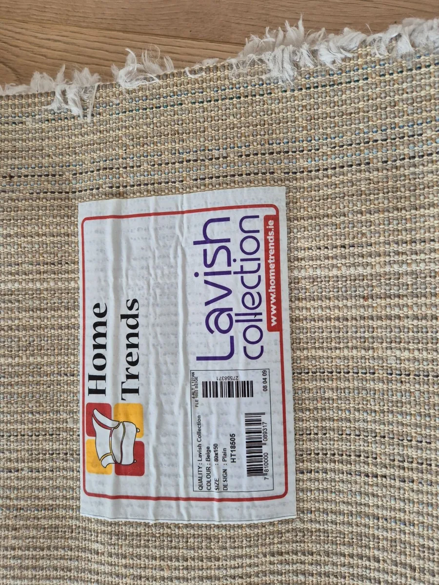 Shaggy White Rug - Image 2