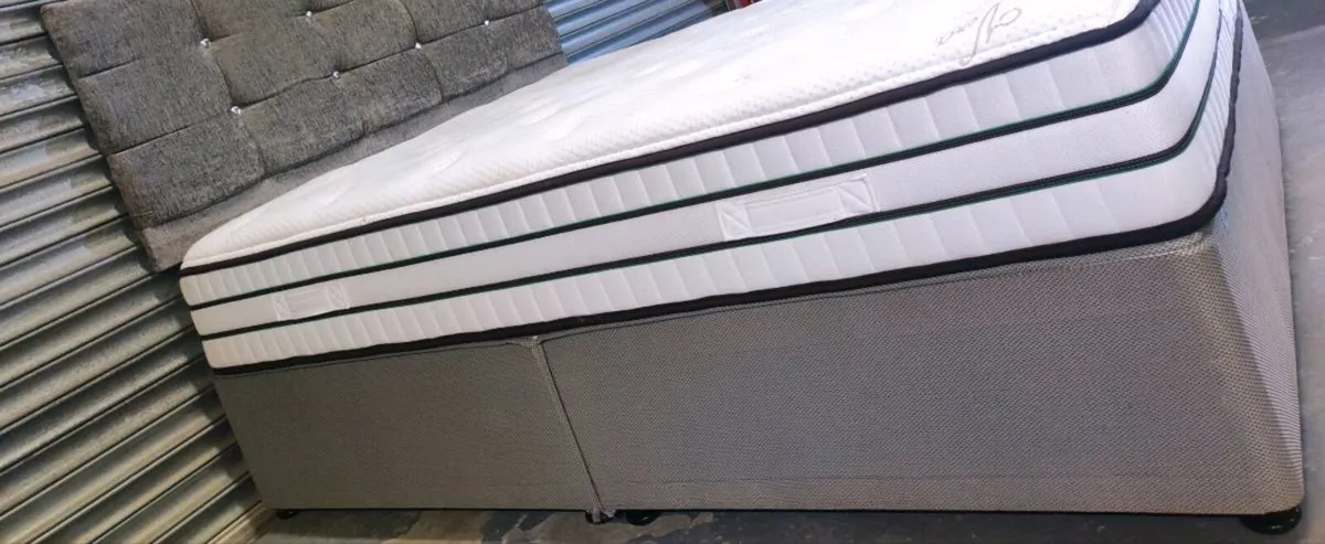 Spotless 5ft king bed & mattress set🚚 - Image 3