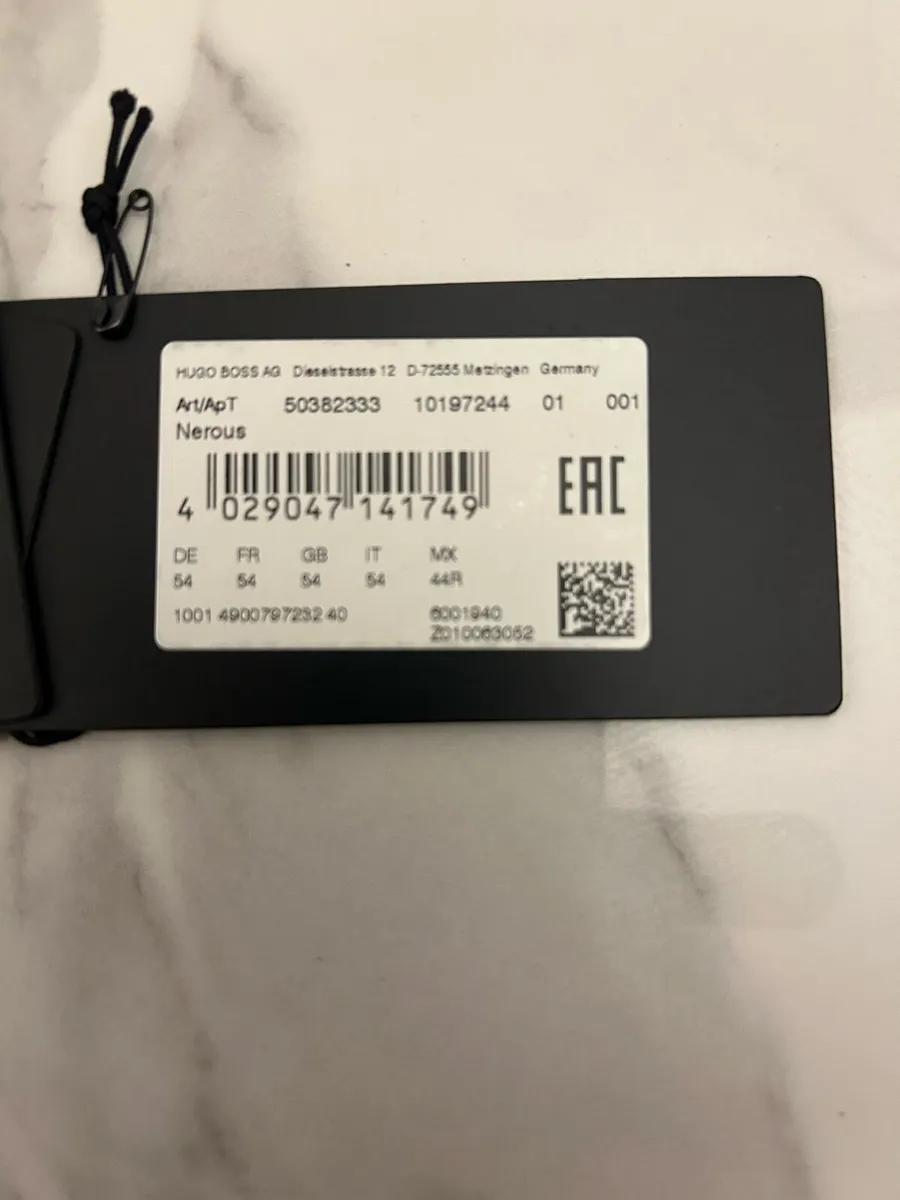 Hugo Boss Mens Brown leather Jacket - Excellent - Image 2