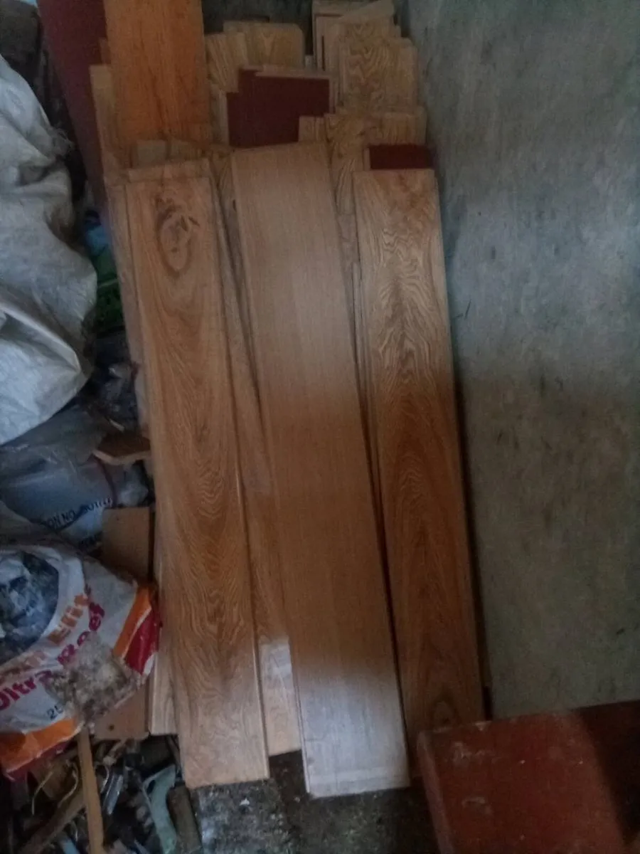 Laminate flooring - Image 2